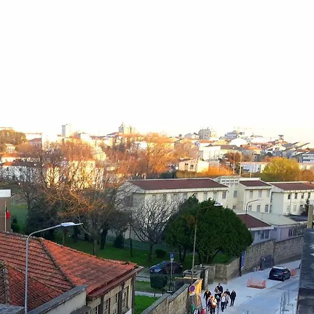 Invictus Apartament *