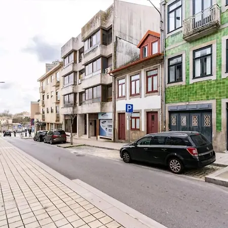 Invictus * Porto