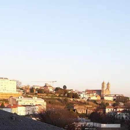 Apartament Invictus *