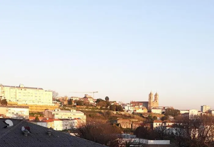 Apartament Invictus *